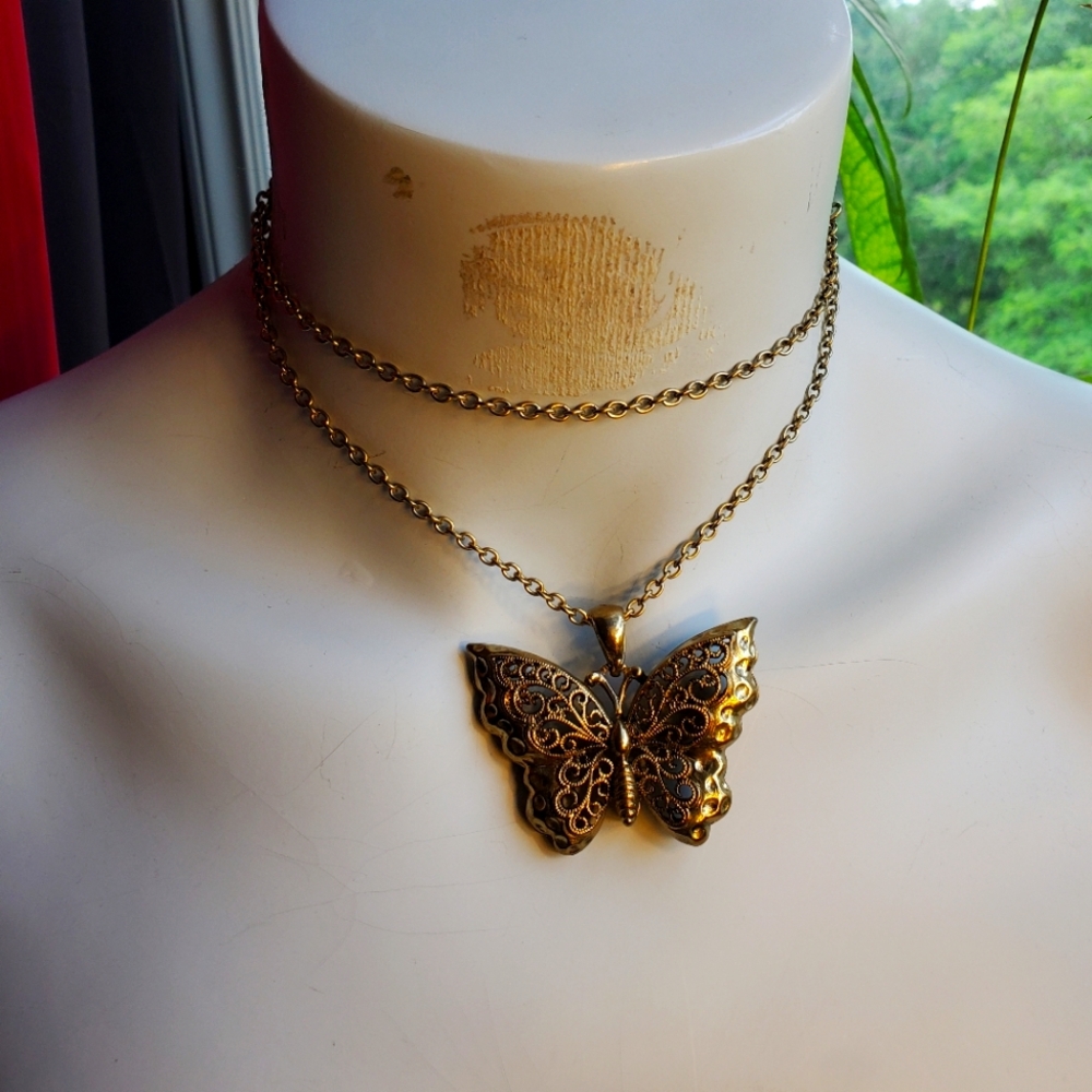 Vintage Golden Butterfly Necklace